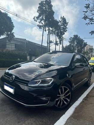 VOLKSWAGEN GOLF 1.4 TSI HIGHLINE 16V TOTAL FLEX 4P TIPTRONIC VOLKSWAGEN GOLF 1.4 TSI HIGHLINE 16V TOTAL FLEX 4P TIPTRONIC